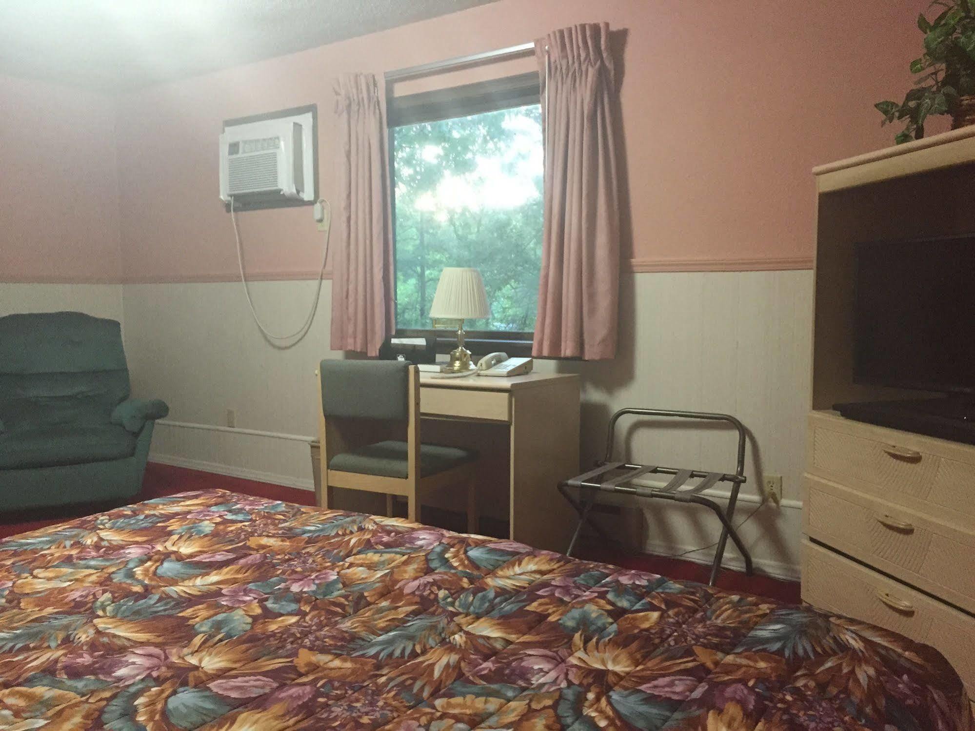 Carlin Villa Motel Carlinville Exterior foto